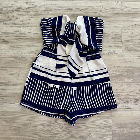 NEW Lulu's Delphi Tie Romper - Picture 10 of 14
